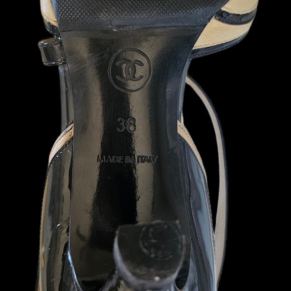 Chanel D'Orsay Pumps - Picture 12 of 12